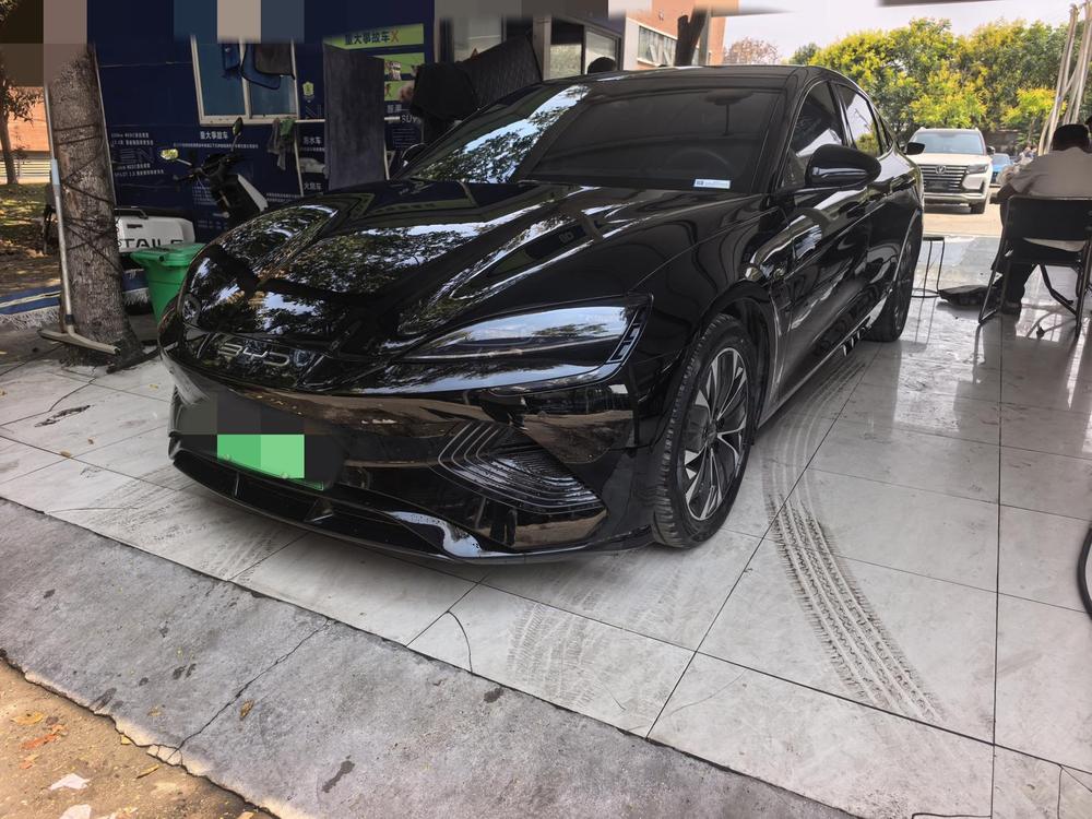 BYD Seal