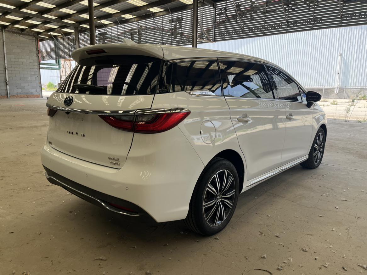 BYD Song MAX DM