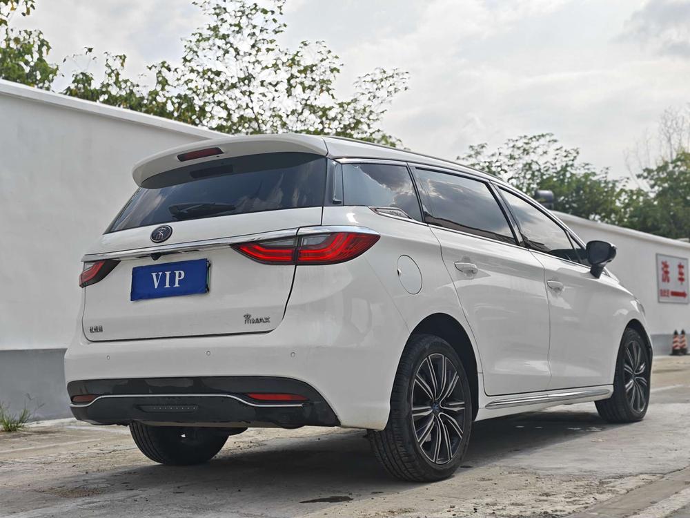 BYD Song MAX DM