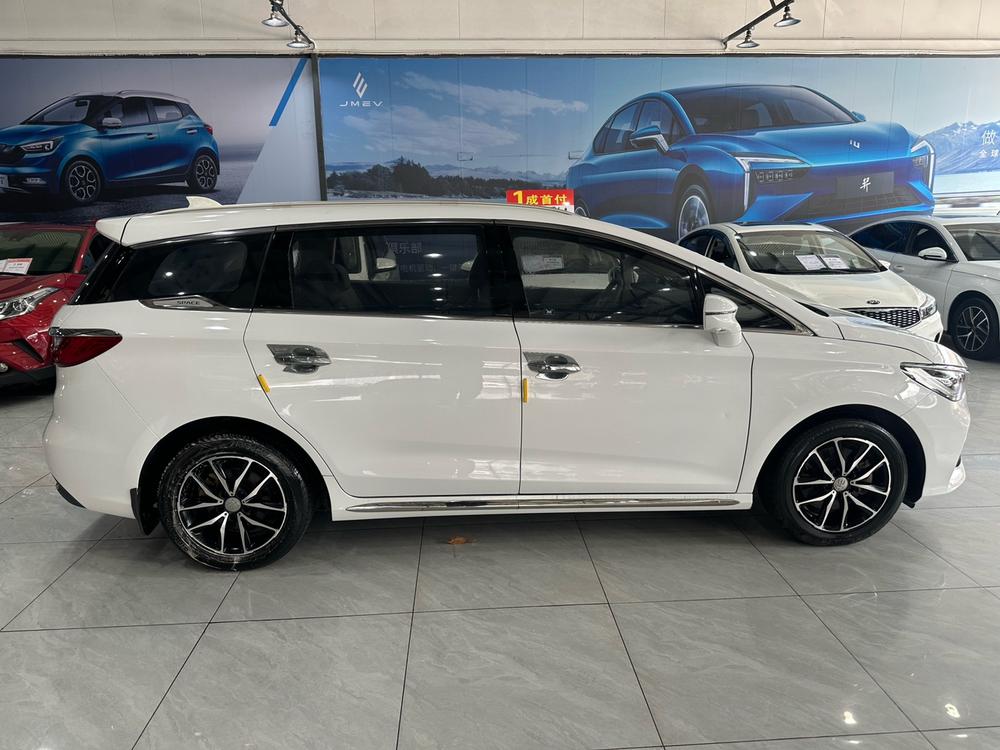 BYD Song MAX