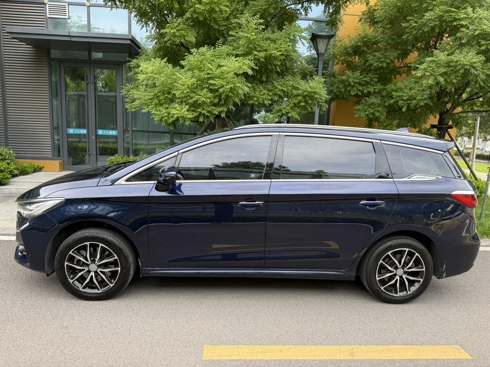 BYD Song MAX