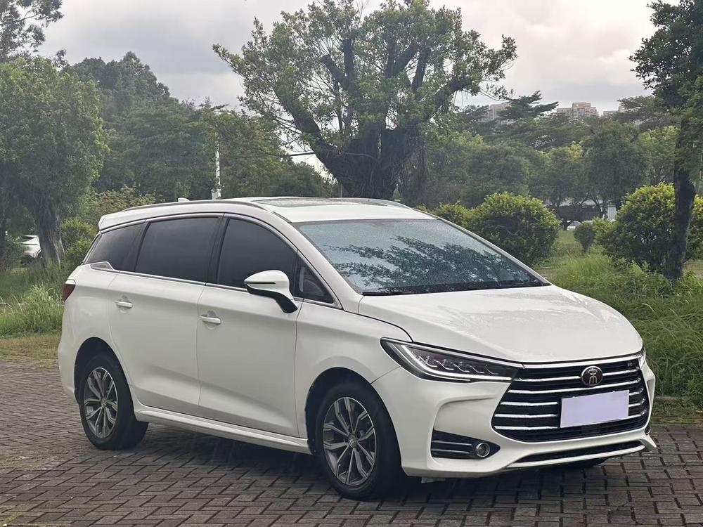 BYD Song MAX