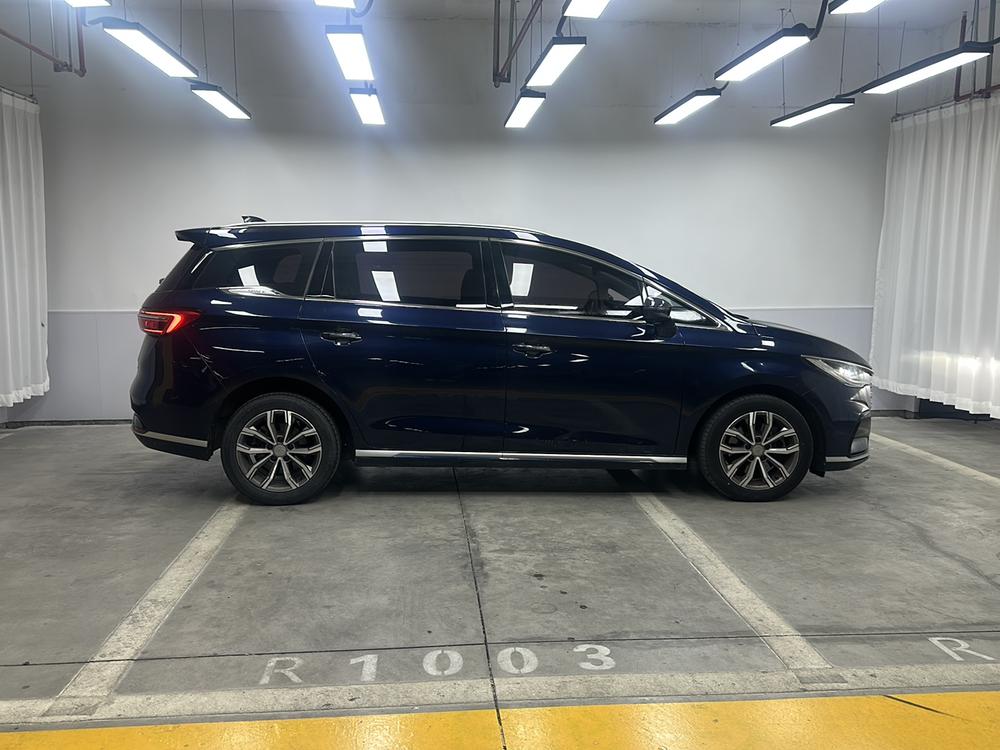 BYD Song MAX