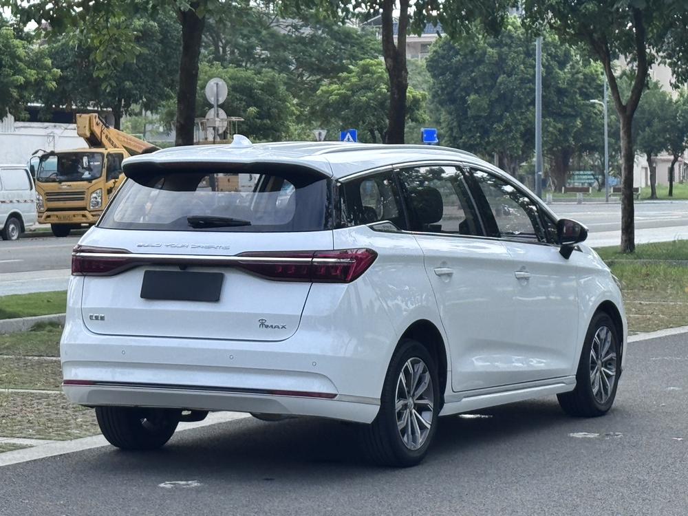 BYD Song MAX