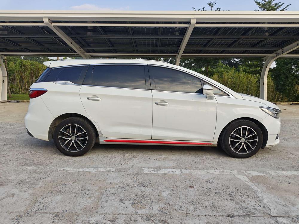 BYD Song MAX