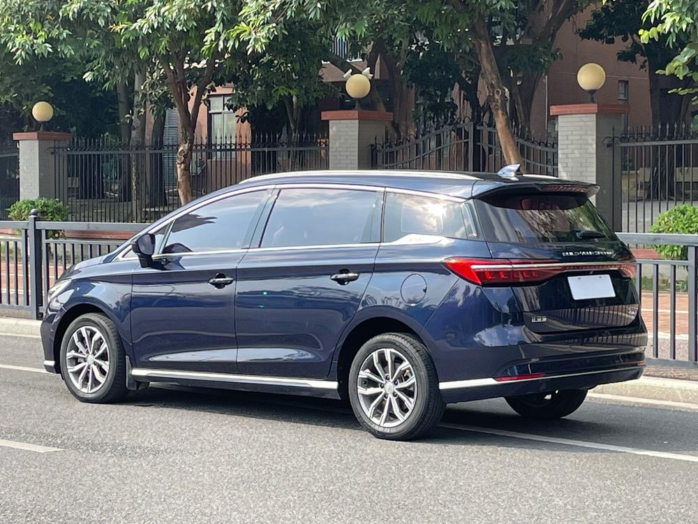 BYD Song MAX
