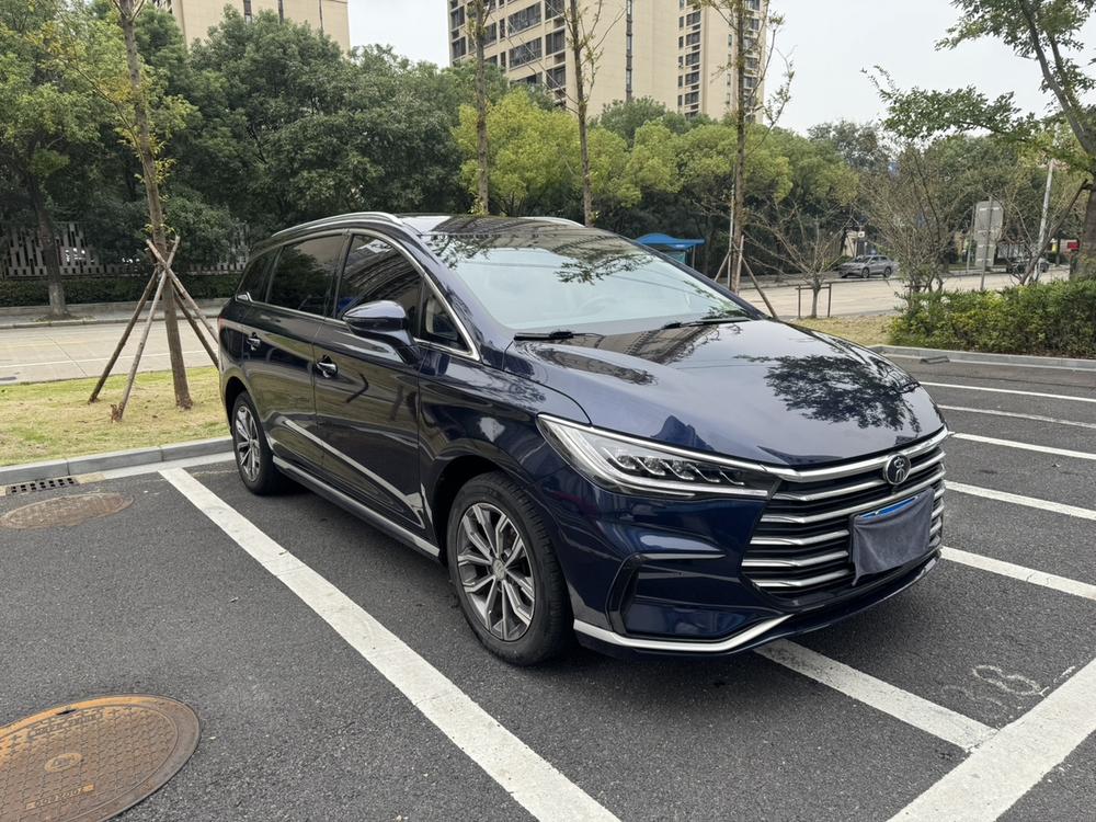 BYD Song MAX