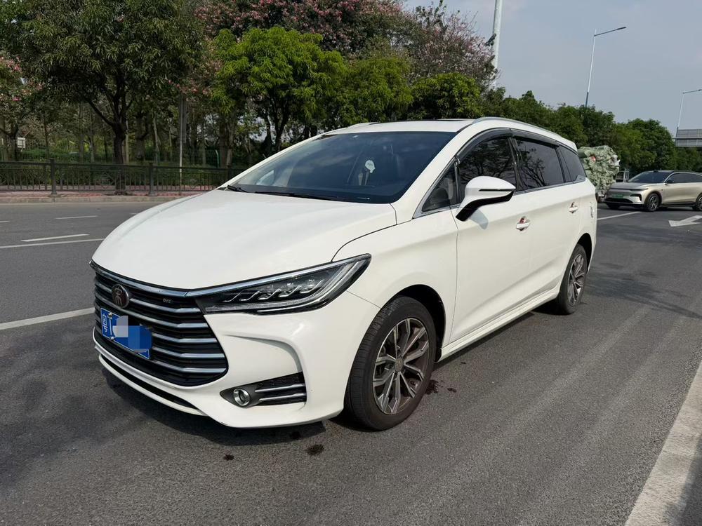BYD Song MAX