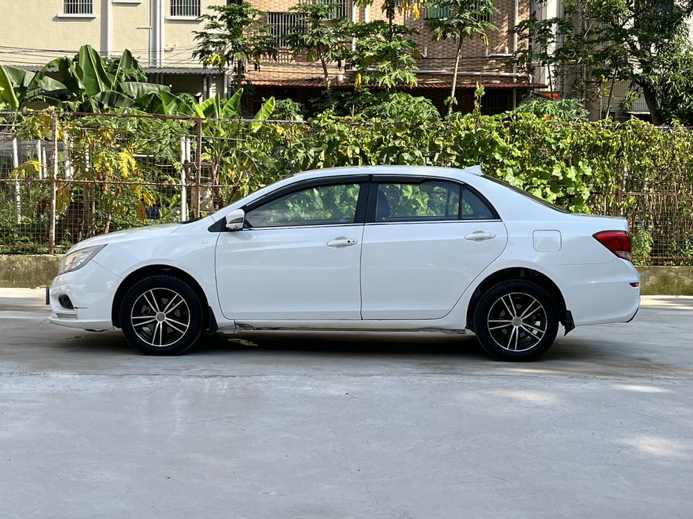 BYD Surui