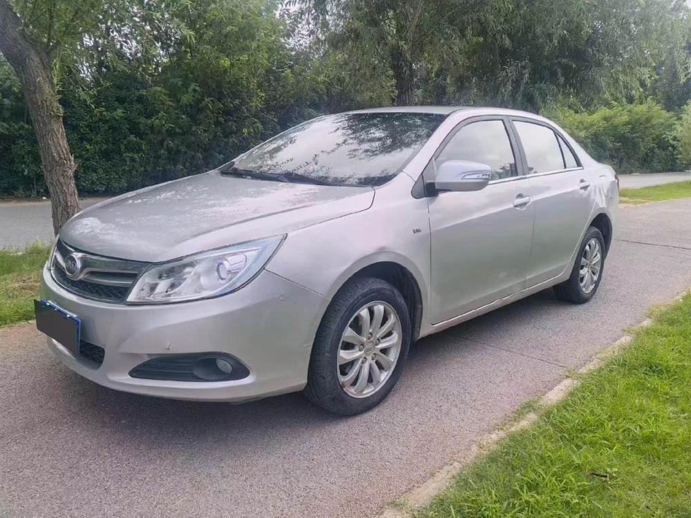 BYD Surui