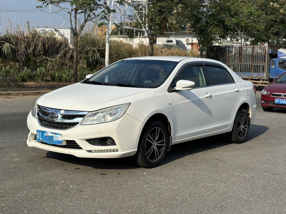 BYD Surui