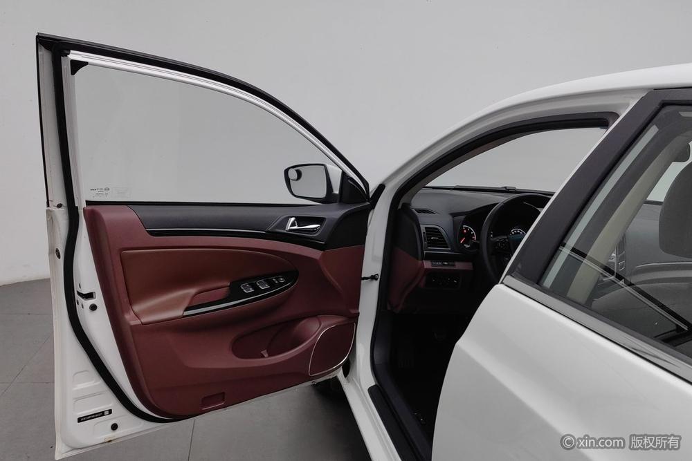 BYD Surui
