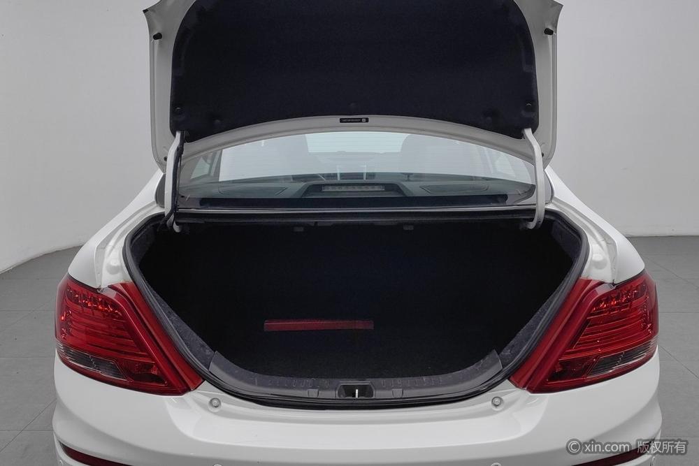 BYD Surui