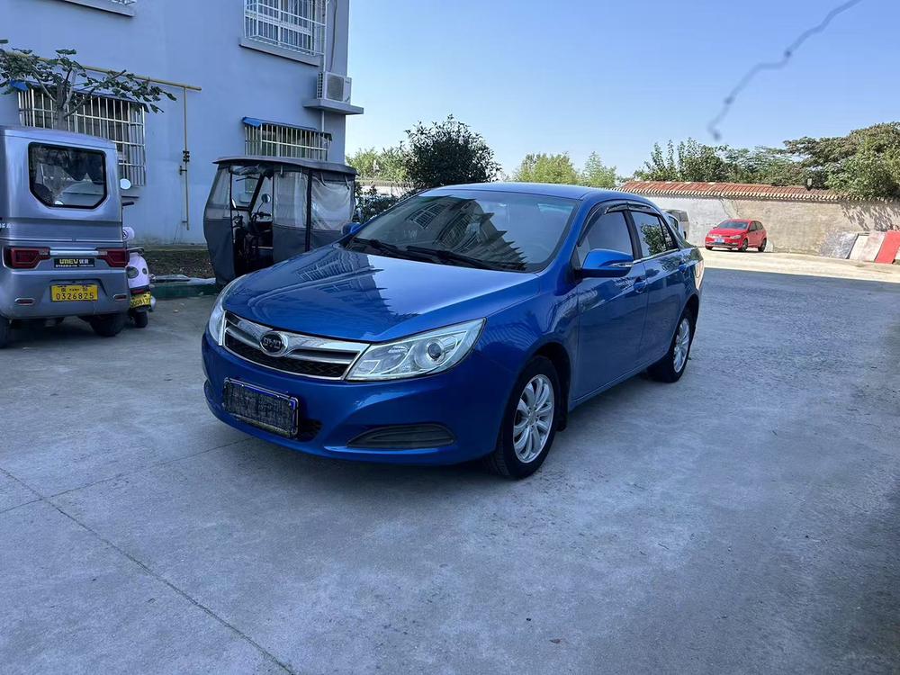 BYD Surui