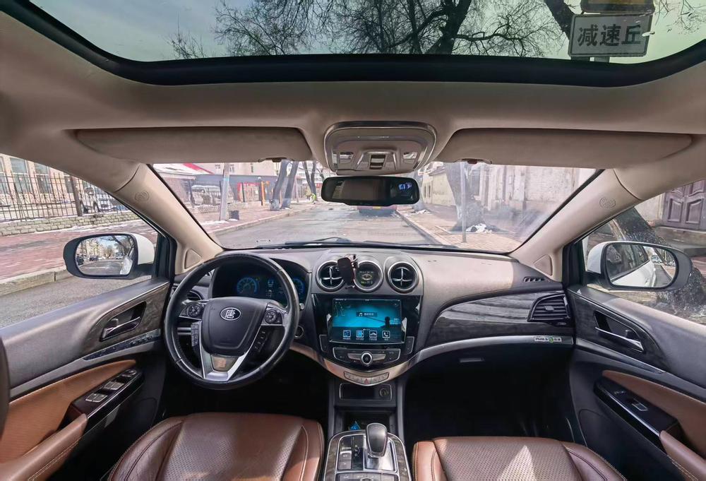 BYD Tang DM
