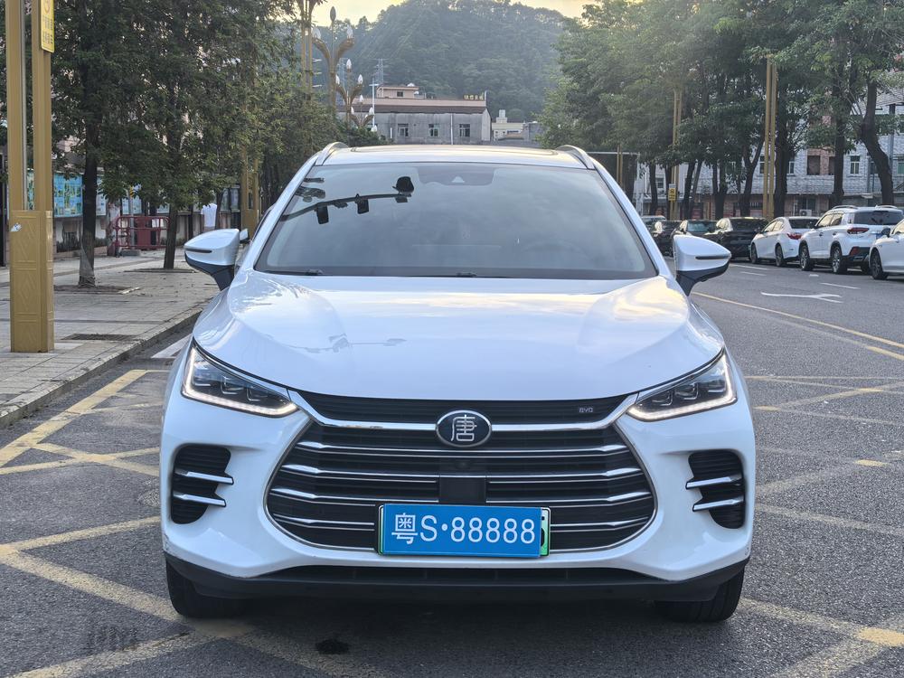 BYD Tang DM