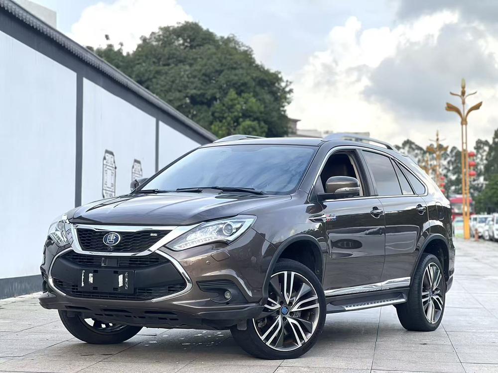 BYD Tang DM