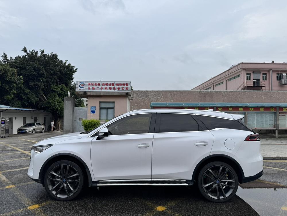 BYD Tang DM