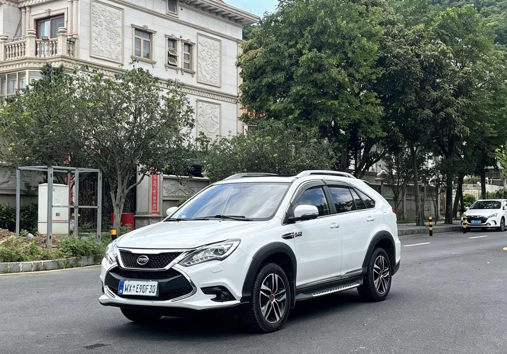 BYD Tang DM