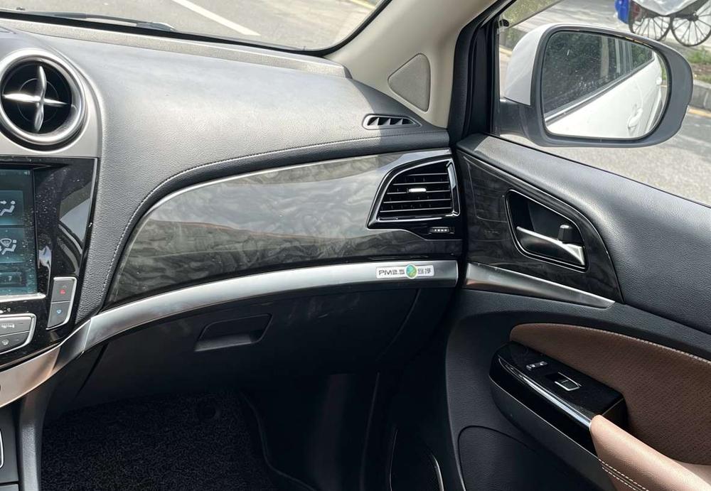 BYD Tang DM