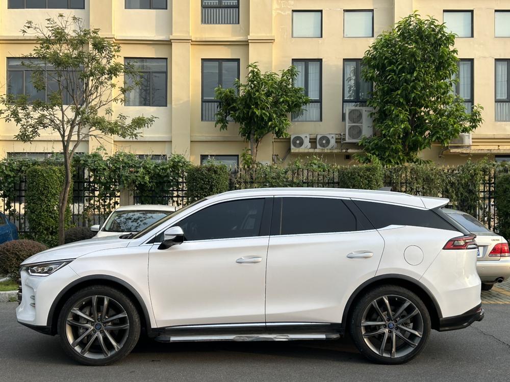 BYD Tang DM