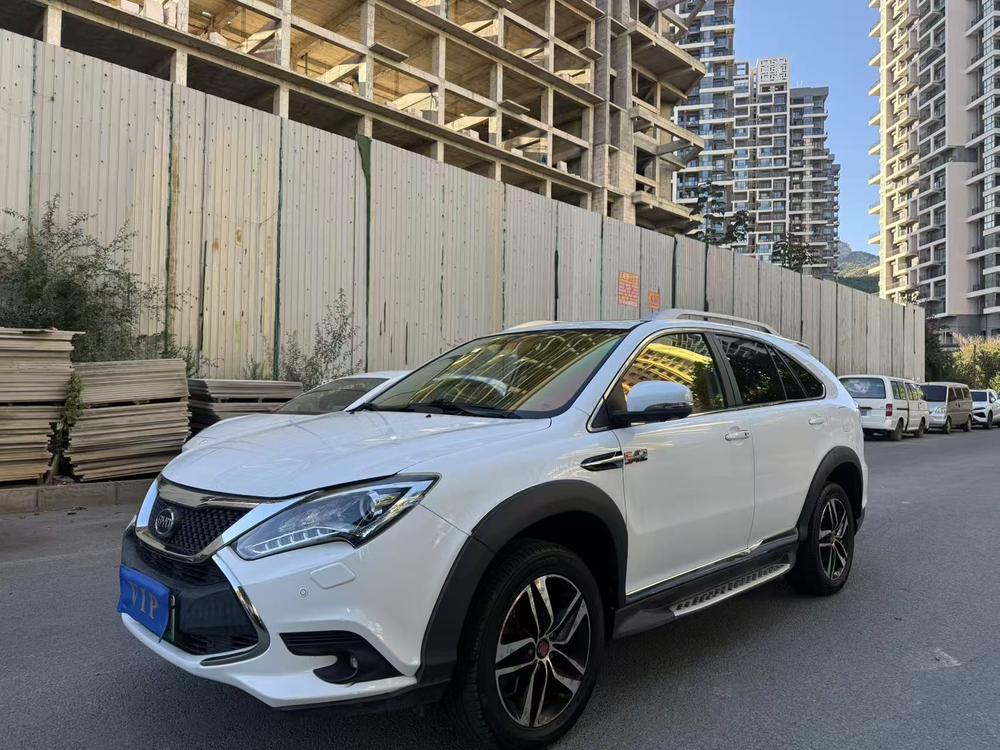BYD Tang DM