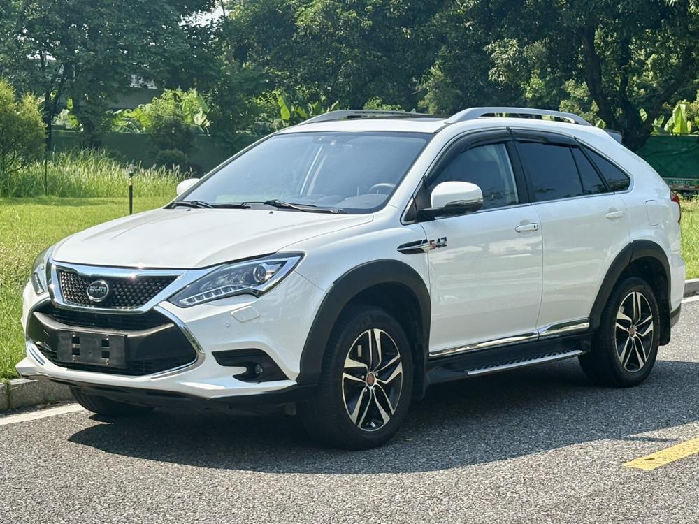 BYD Tang DM
