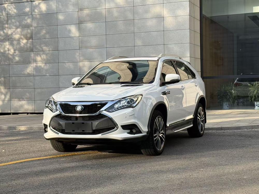 BYD Tang DM