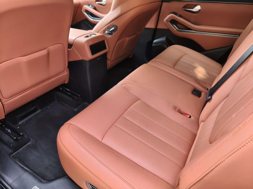 BYD Tang L EV