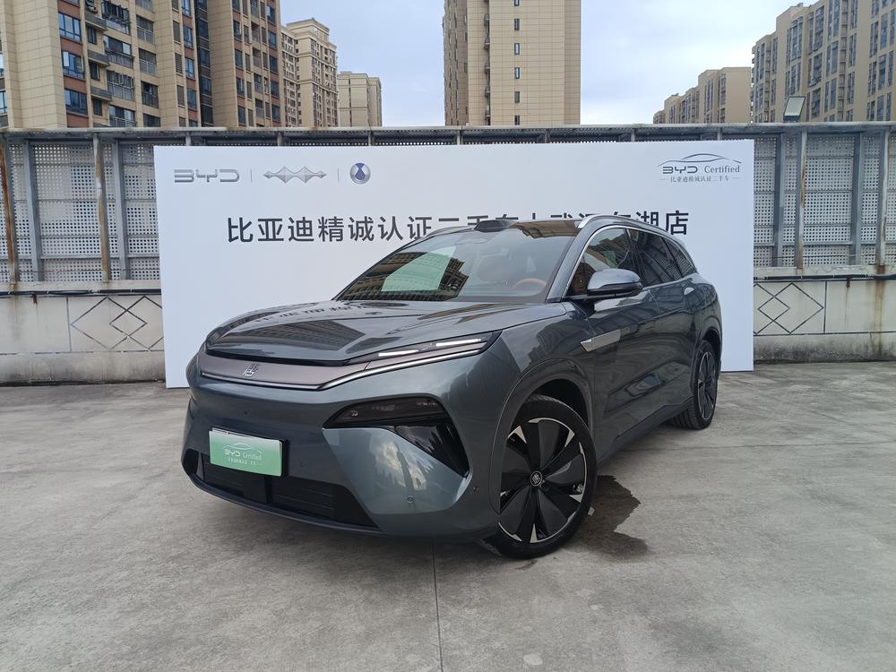BYD Tang L EV