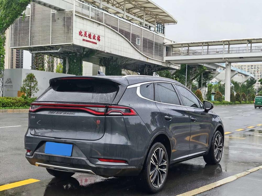 BYD Tang