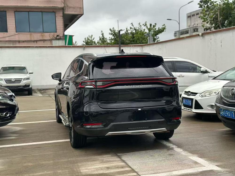 BYD Tang