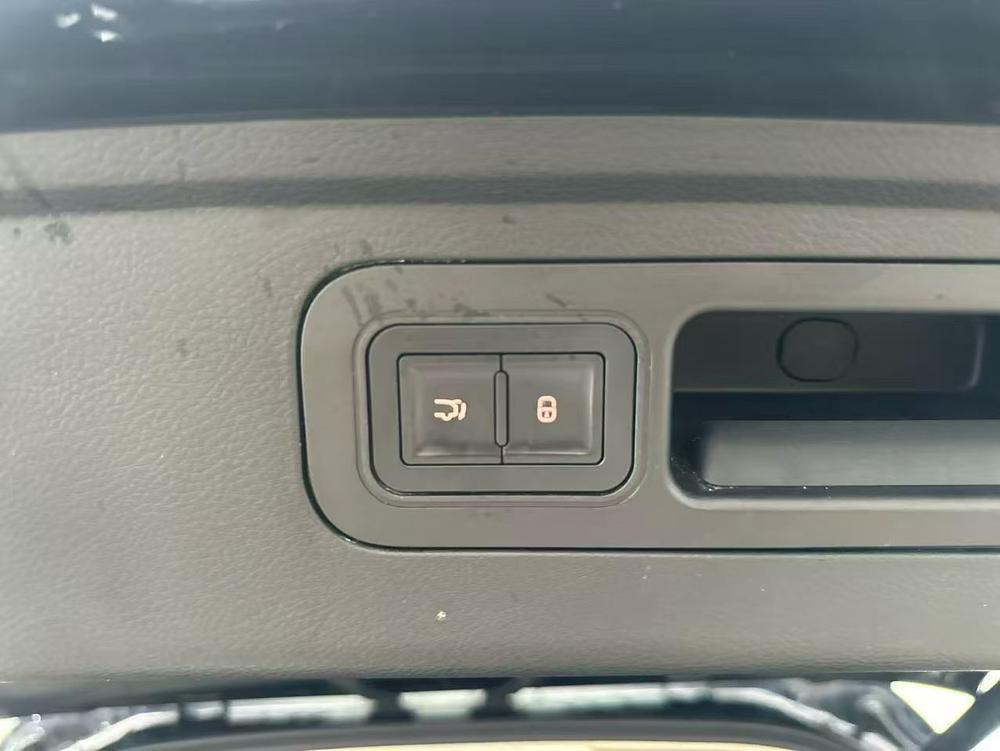 BYD Tang