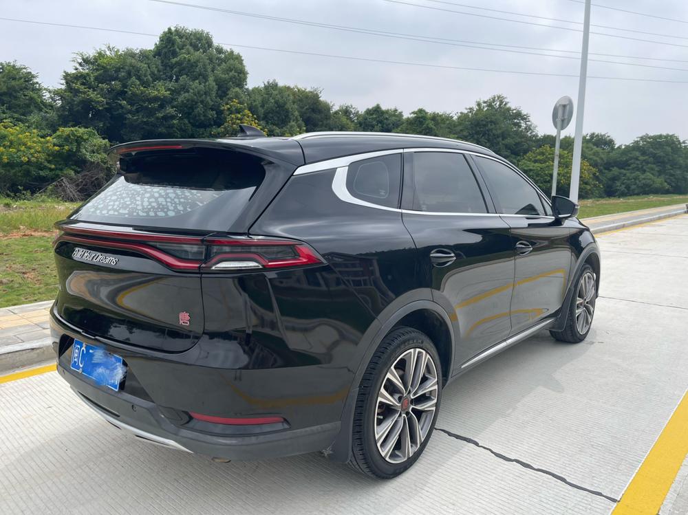 BYD Tang