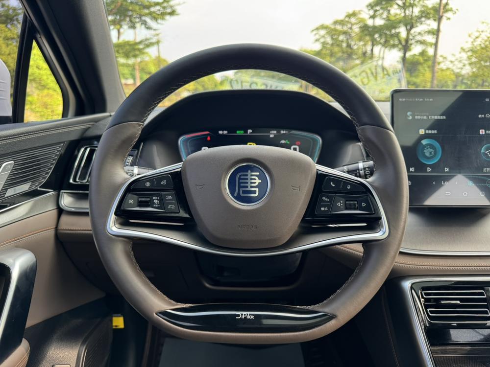 BYD Tang
