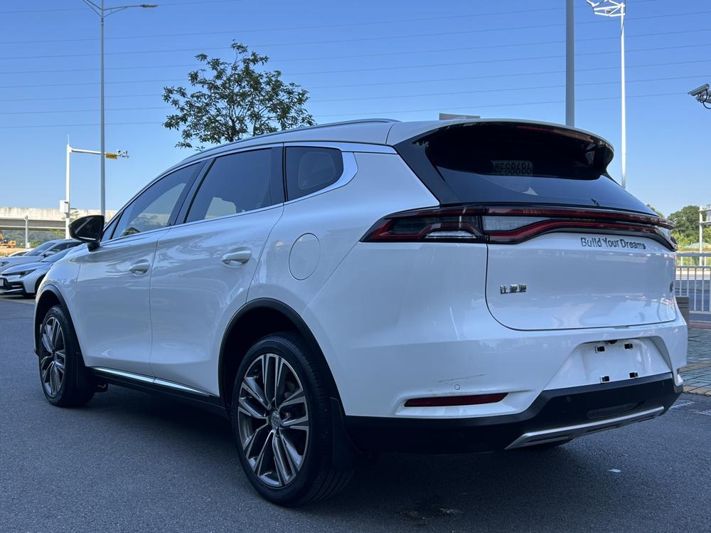 BYD Tang