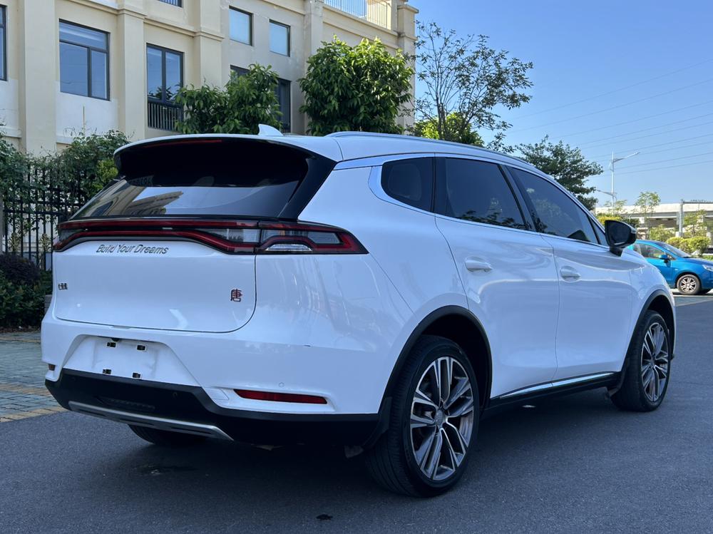 BYD Tang
