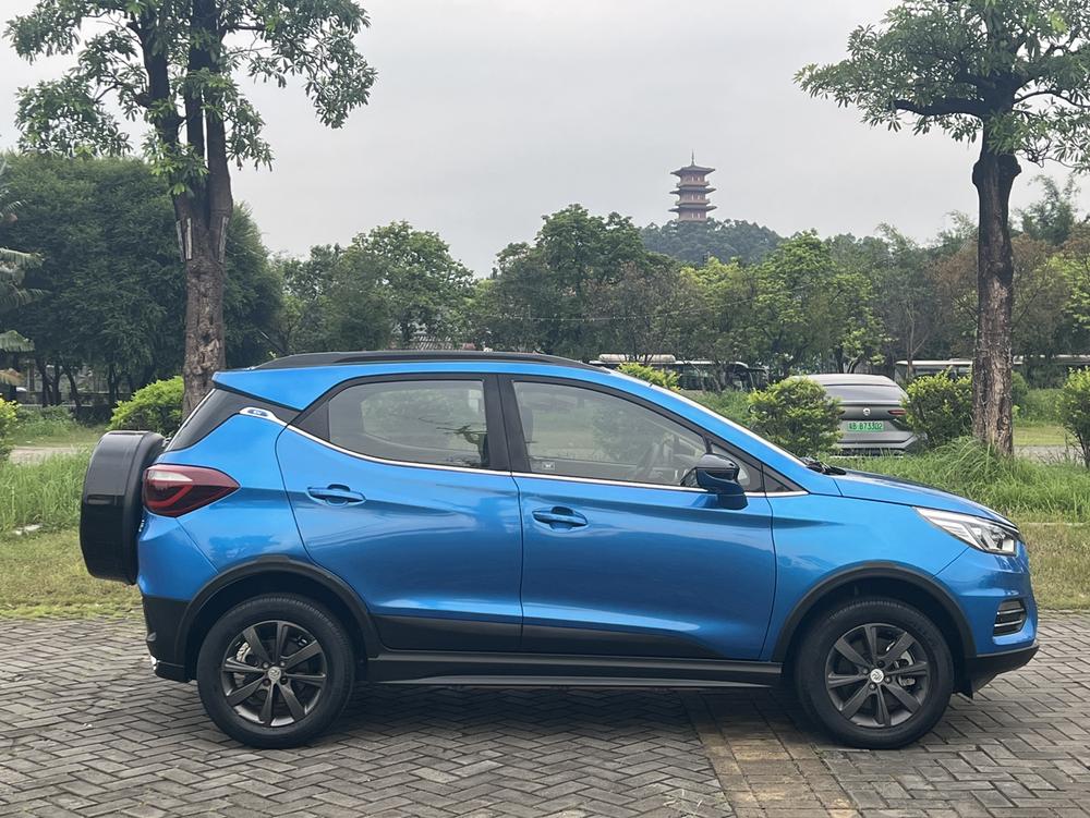 BYD Yuan EV