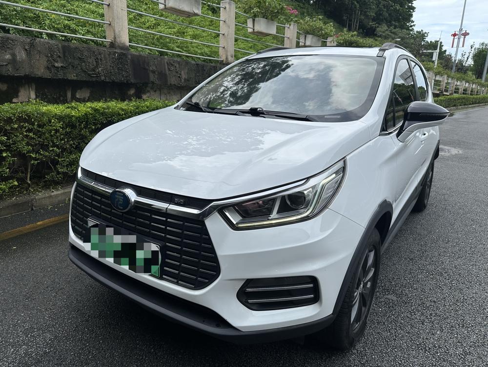 BYD Yuan EV