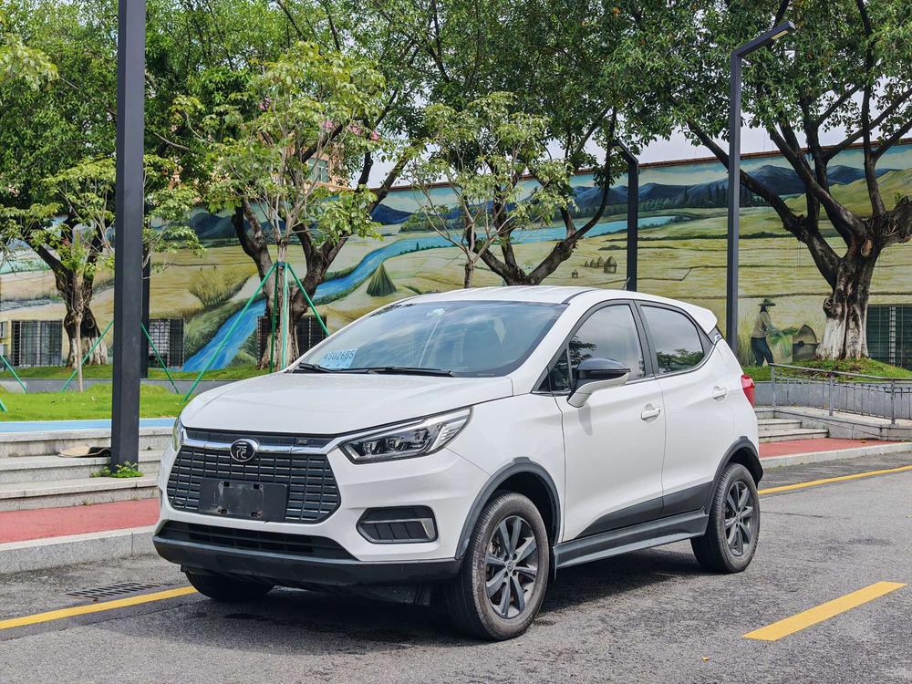 BYD Yuan EV