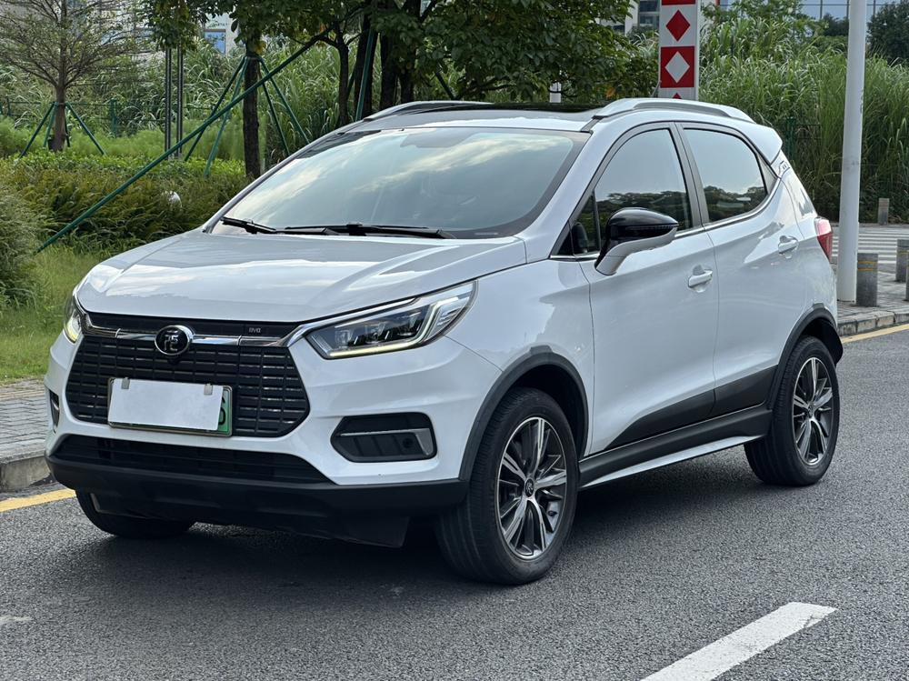 BYD Yuan EV