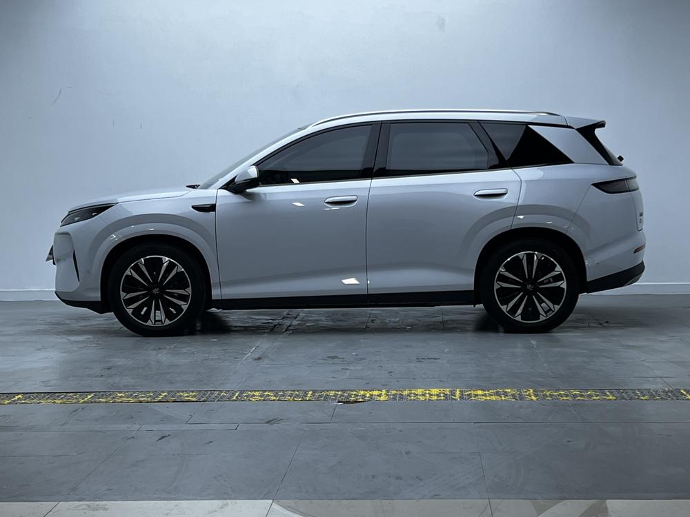 BYD Yuan PLUS