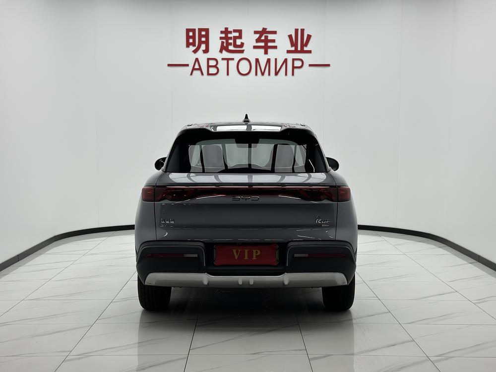 BYD Yuan UP