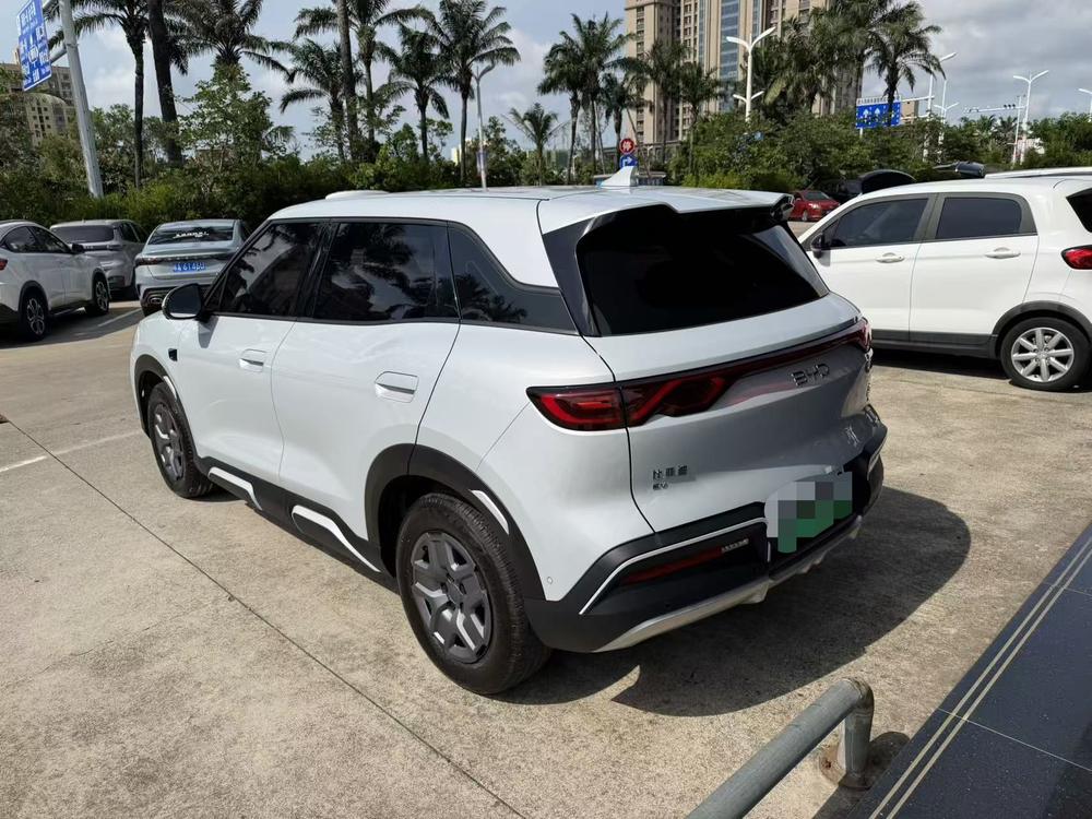 BYD Yuan UP