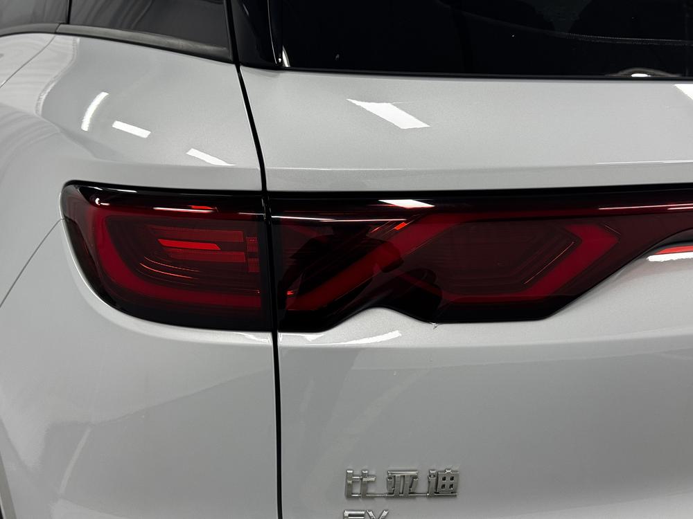 BYD Yuan UP