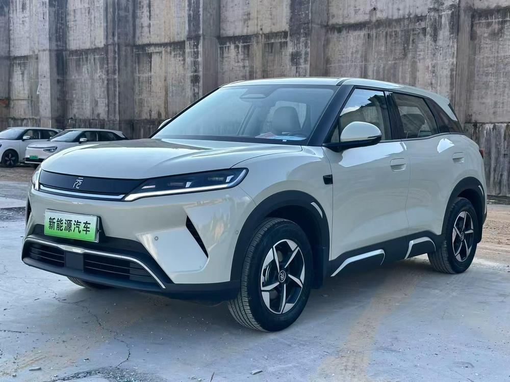 BYD Yuan UP