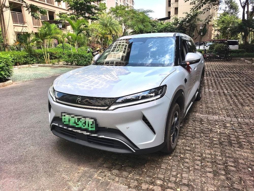 BYD Yuan UP