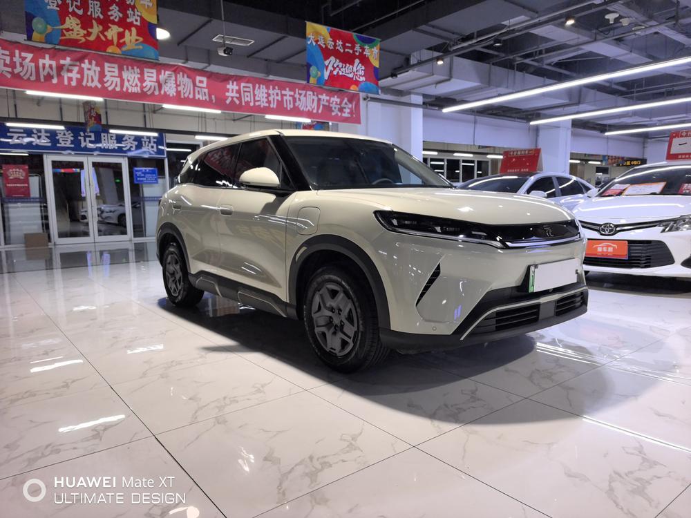 BYD Yuan UP