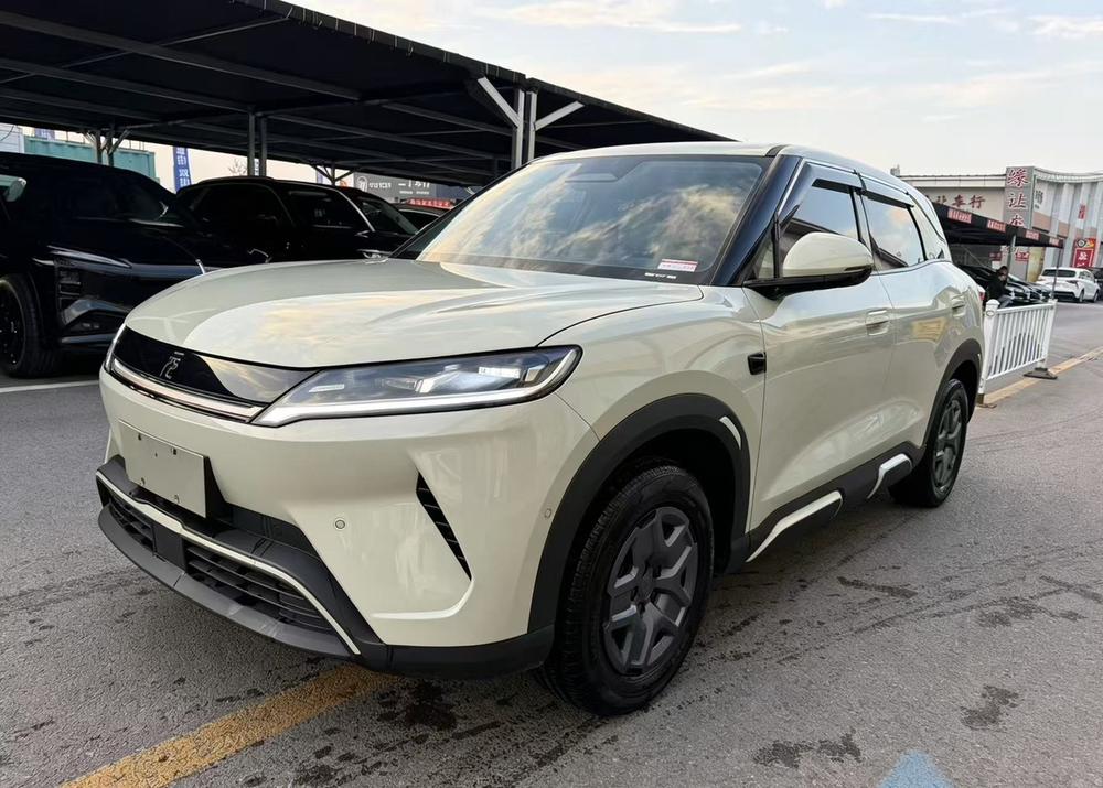 BYD Yuan UP