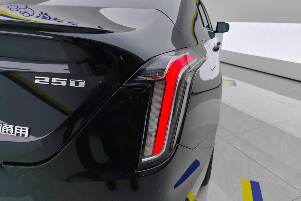 Cadillac Cadillac CT4